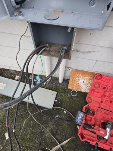 Electrician Salem Oregon Creative Electric 11 24 2025 8