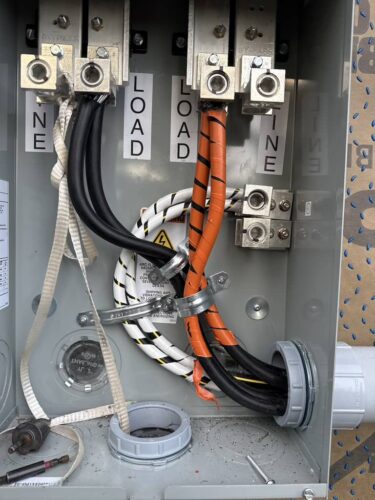 electrician-salem-oregon-creative-electric-1-12-2025-7