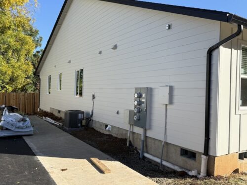 electrician-salem-oregon-creative-electric-10-20-2025-1