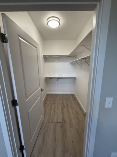 electrician-salem-oregon-creative-electric-10-20-2025-12