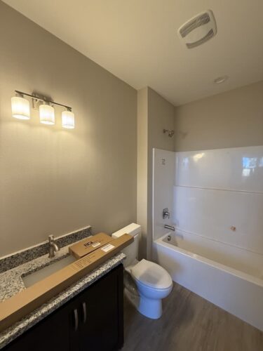 electrician-salem-oregon-creative-electric-10-20-2025-13