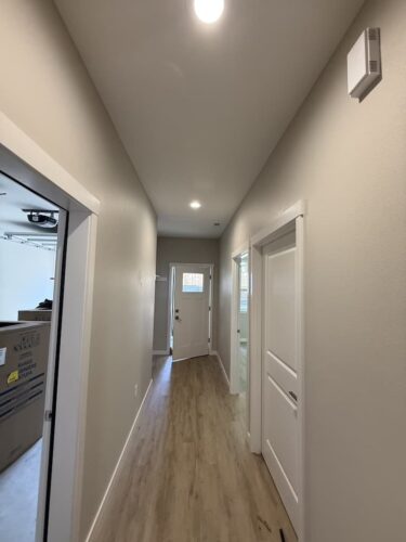 electrician-salem-oregon-creative-electric-10-20-2025-19