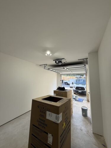 electrician-salem-oregon-creative-electric-10-20-2025-21