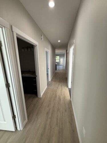 electrician-salem-oregon-creative-electric-10-20-2025-25