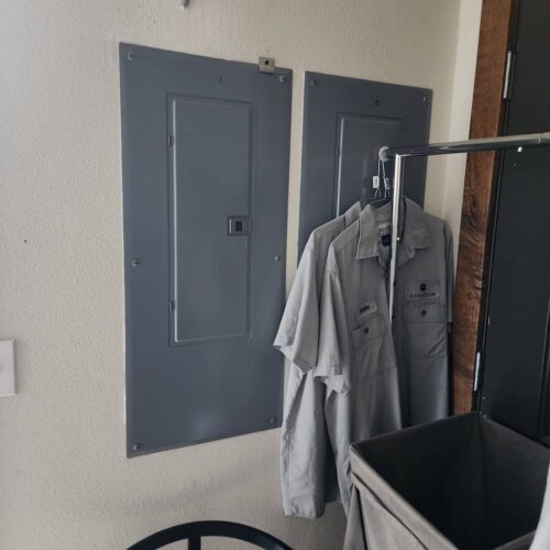 electrician-salem-oregon-creative-electric-12-8-2025-009