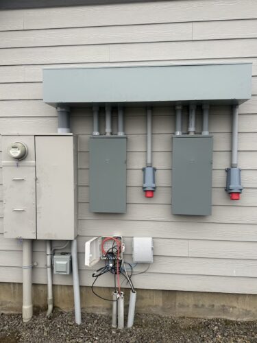 electrician-salem-oregon-creative-electric-2-2-2025-19