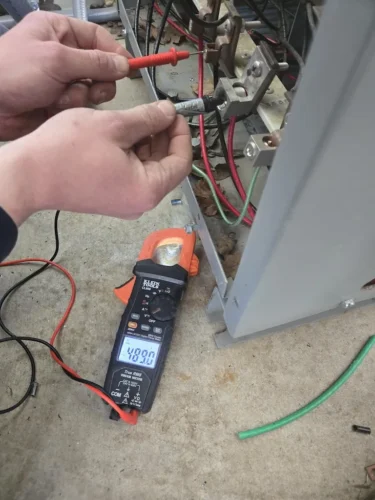 electrician-salem-oregon-creative-electric-3-30-2025-0020