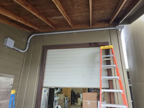 electrician-salem-oregon-creative-electric-3-9-2025-003