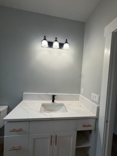 electrician-salem-oregon-creative-electric-3-9-2025-008