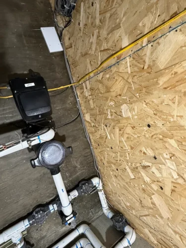 electrician-salem-oregon-creative-electric-4-20-2025-0022