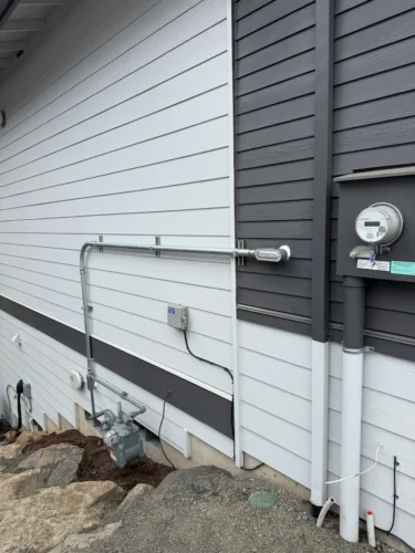 electrician-salem-oregon-creative-electric-4-20-2025-006