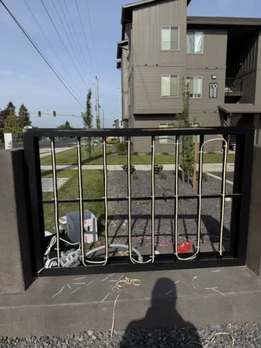 electrician-salem-oregon-creative-electric-4-27-2025-003