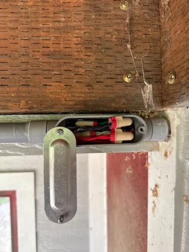 electrician-salem-oregon-creative-electric-5-4-2025-004