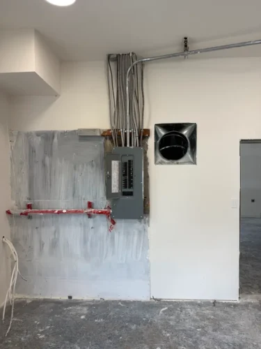 electrician-salem-oregon-creative-electric-6-29-2025-0016