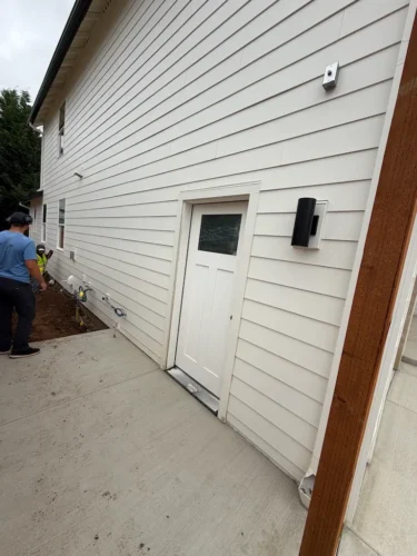 electrician-salem-oregon-creative-electric-6-29-2025-0073