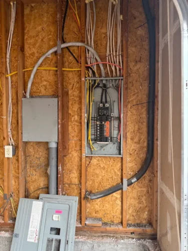 electrician-salem-oregon-creative-electric-7-27-2025-008