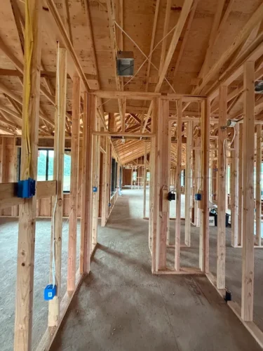 electrician-salem-oregon-creative-electric-7-6-2025-004 (1)