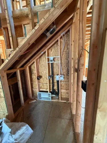 electrician-salem-oregon-creative-electric-8-3-2025-009