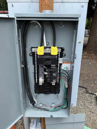 electrician-salem-oregon-creative-electric-8-4-2025-10