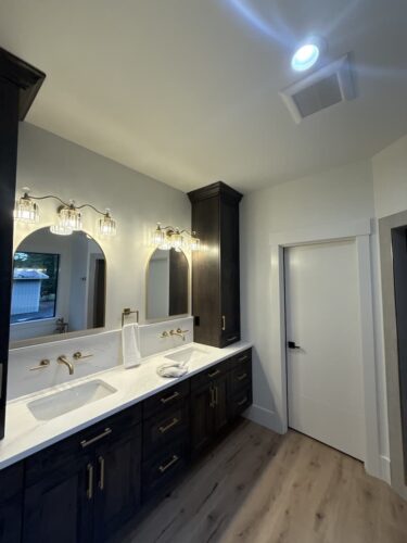 electrician-salem-oregon-creative-electric-9-29-2025-14